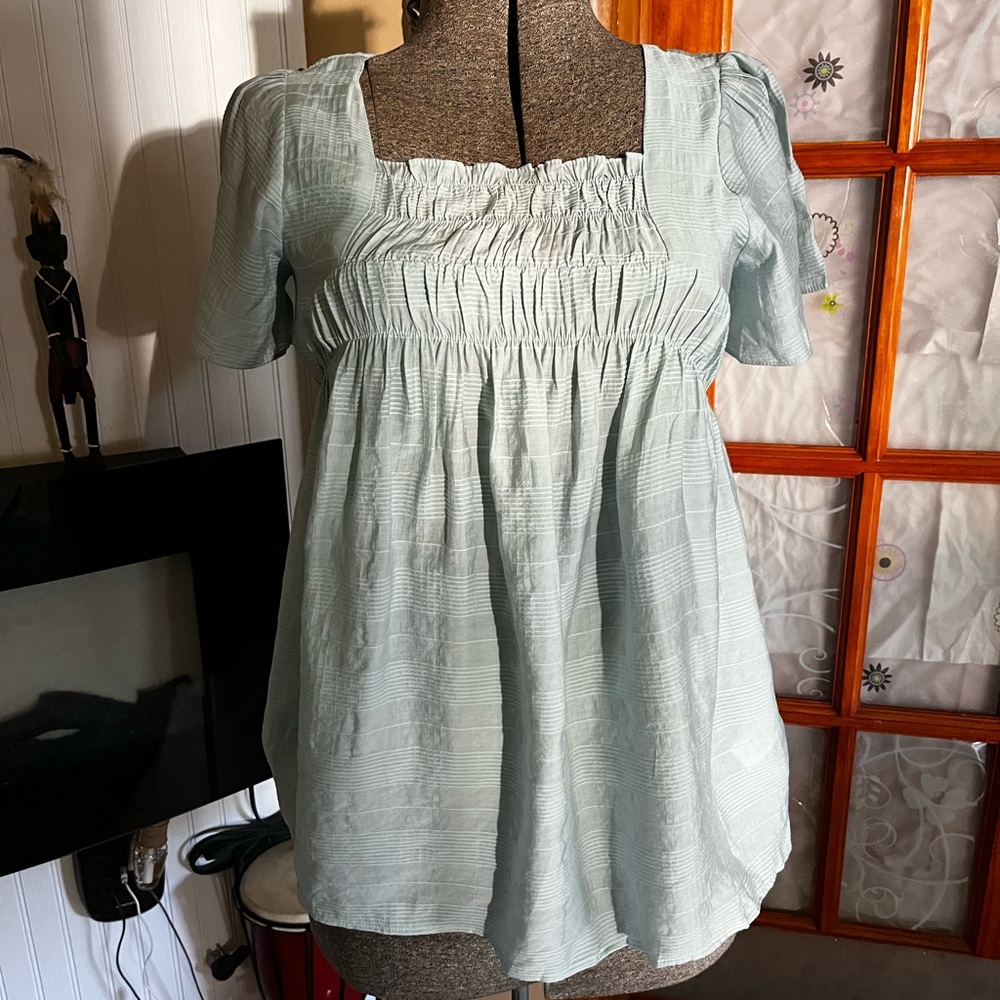 NWOT Light blue Doe & Rae smocked blouse